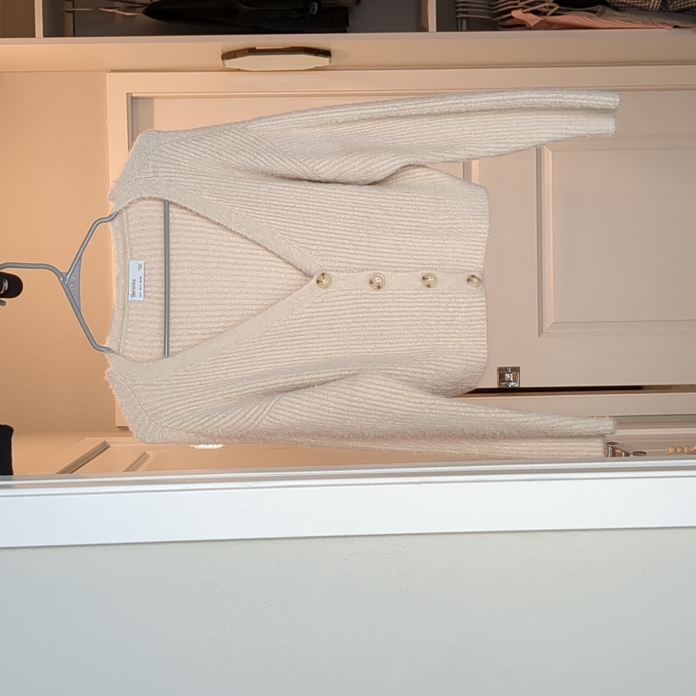 Bershka Oatmeal Soft Cropped Cardigan